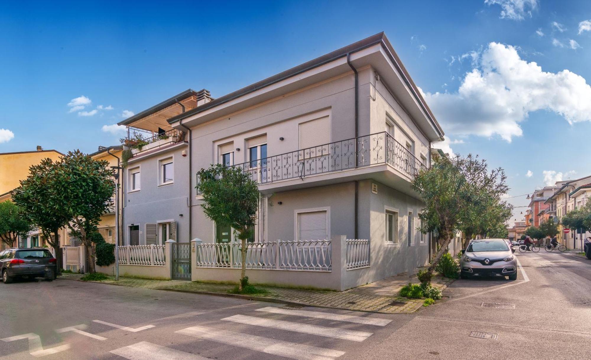 Casa Vacanze Da Antonio Ristrutturata Luglio 2023 Viareggio Exteriér fotografie